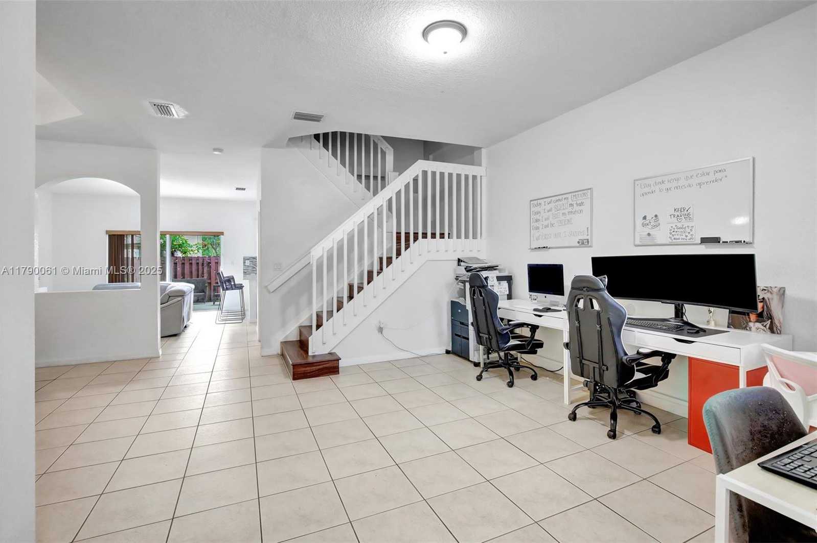 Small Image of 14098 SOUTH WEST 51ST CT, Miramar Number 5