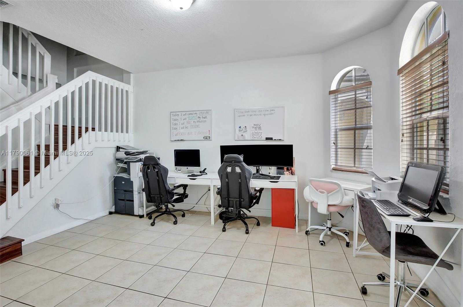 Small Image of 14098 SOUTH WEST 51ST CT, Miramar Number 7