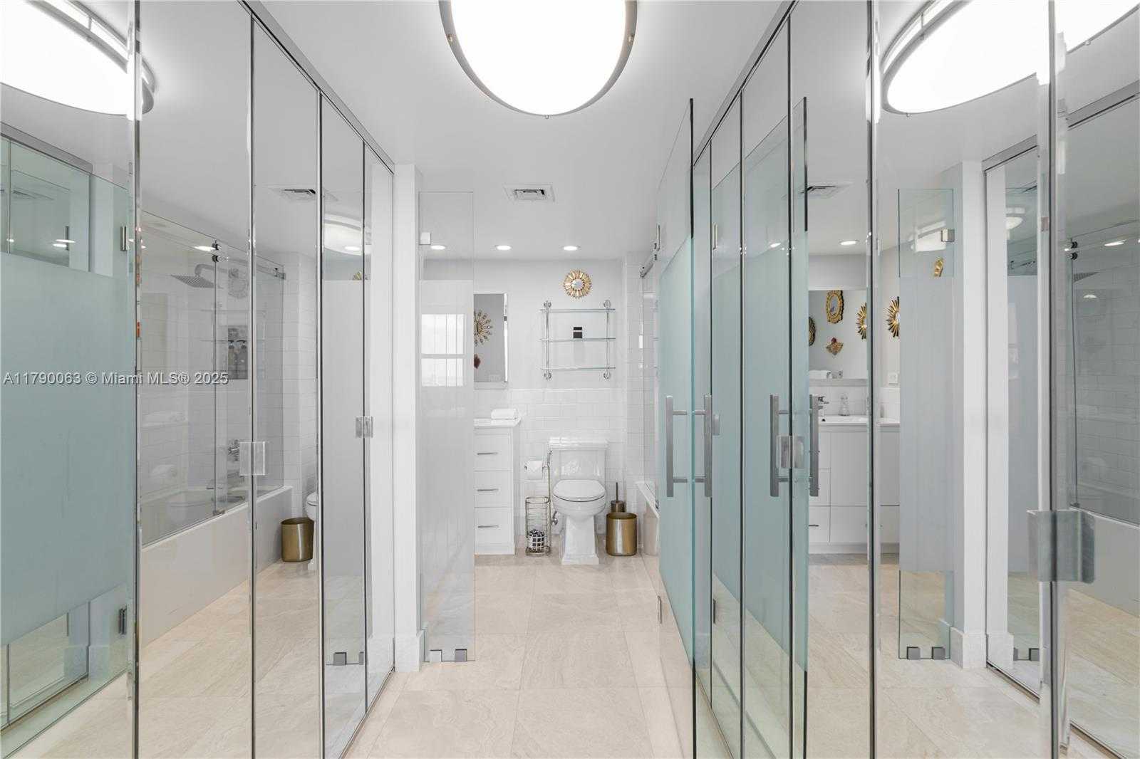 Small Image of 650 WEST AVE #2102, Miami Beach Number 19