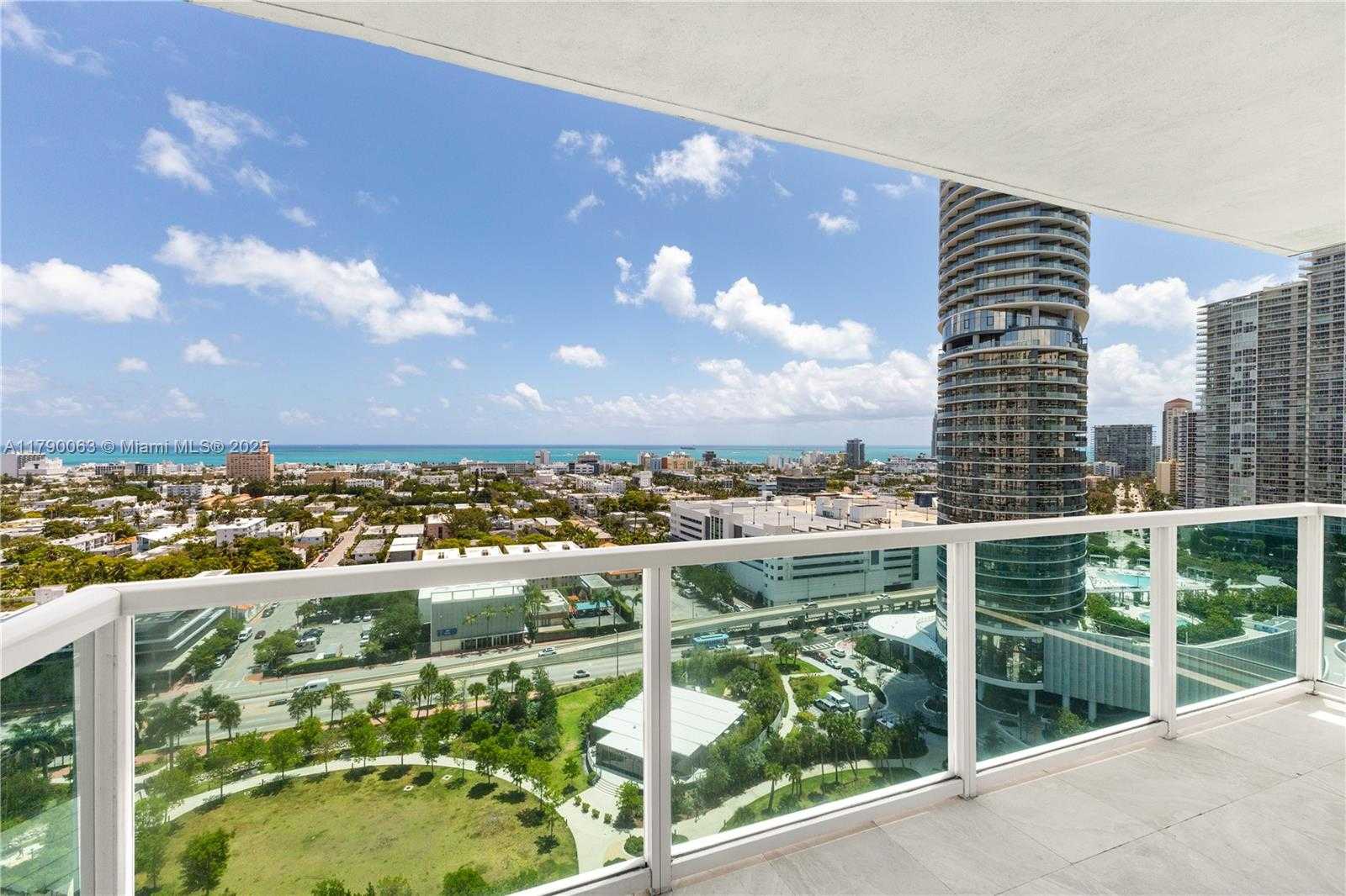 Small Image of 650 WEST AVE #2102, Miami Beach Number 22
