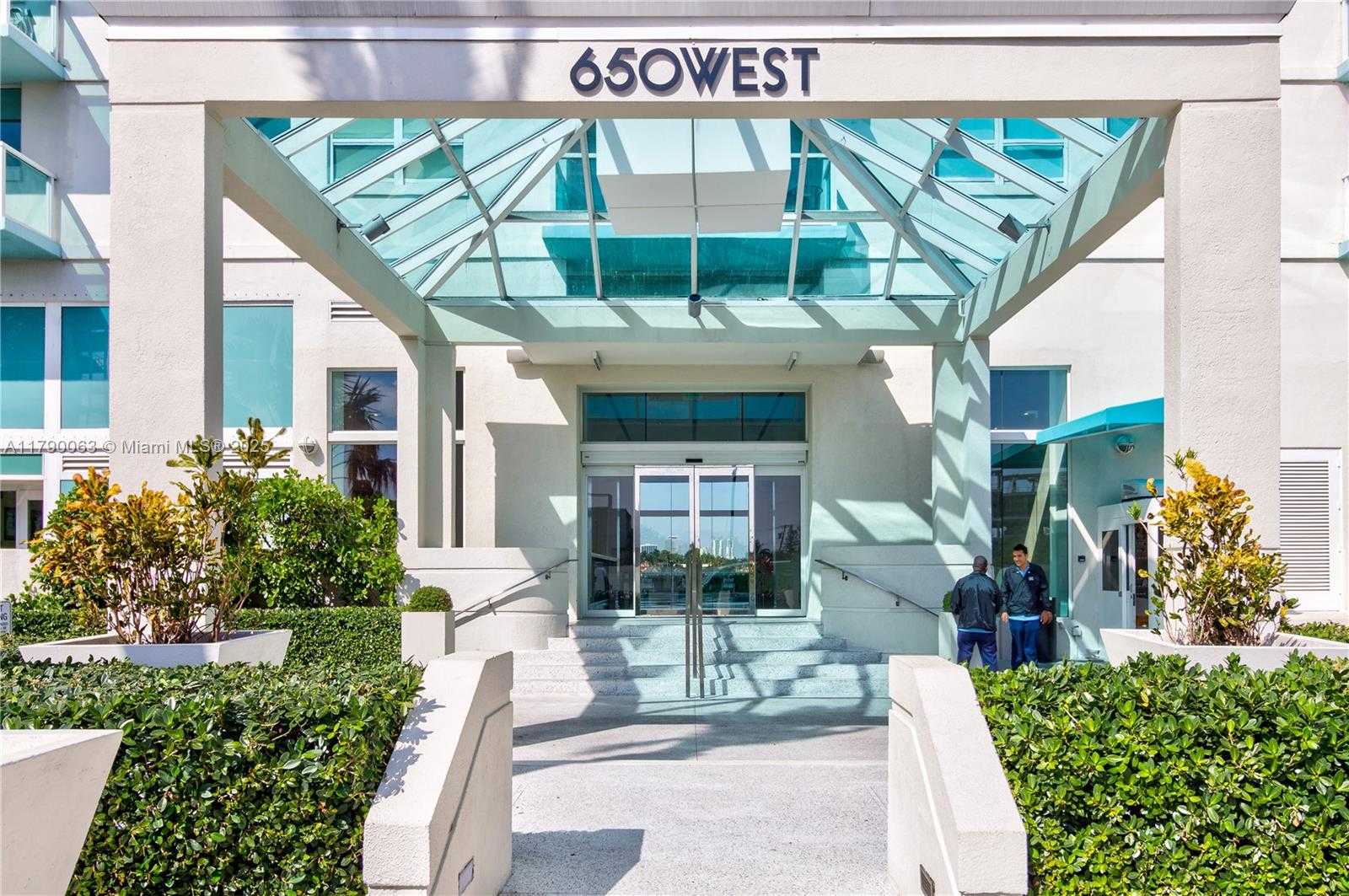 Small Image of 650 WEST AVE #2102, Miami Beach Number 48