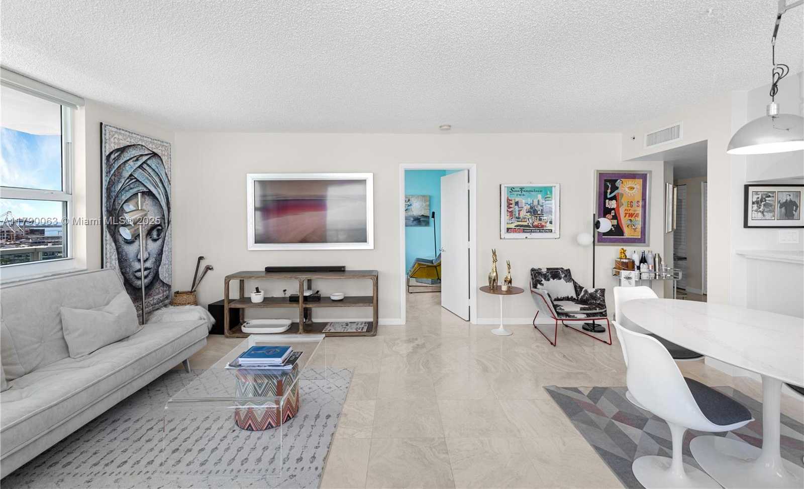 Small Image of 650 WEST AVE #2102, Miami Beach Number 6