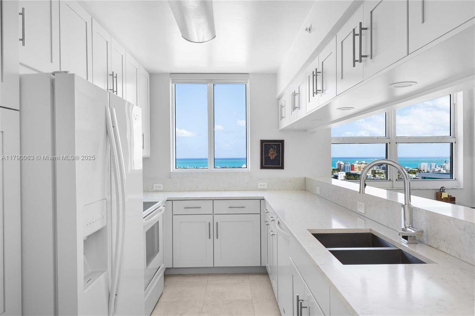 Small Image of 650 WEST AVE #2102, Miami Beach Number 8