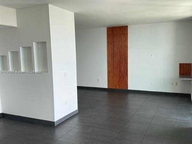 Small Image of 253 NORTH EAST 2ND ST #3807, Miami Number 10