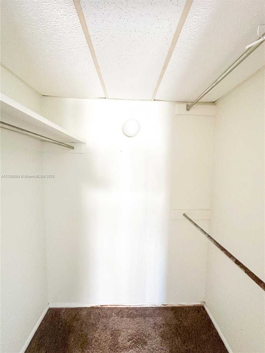 Small Image of 1950 SOUTH OCEAN DR #3K, Hallandale Beach Number 7