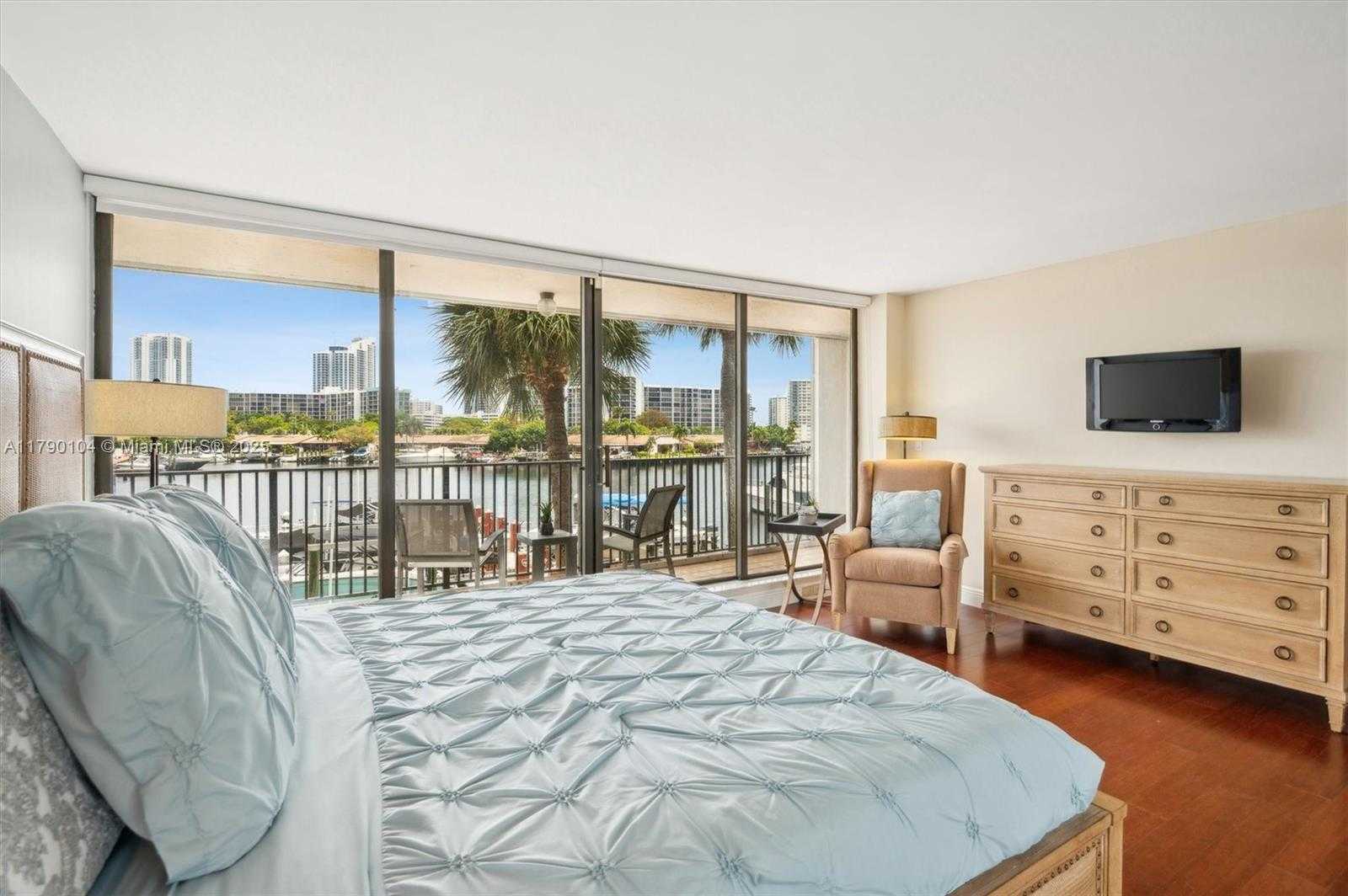 Small Image of 300 THREE ISLANDS BLVD #601, Hallandale Beach Number 13