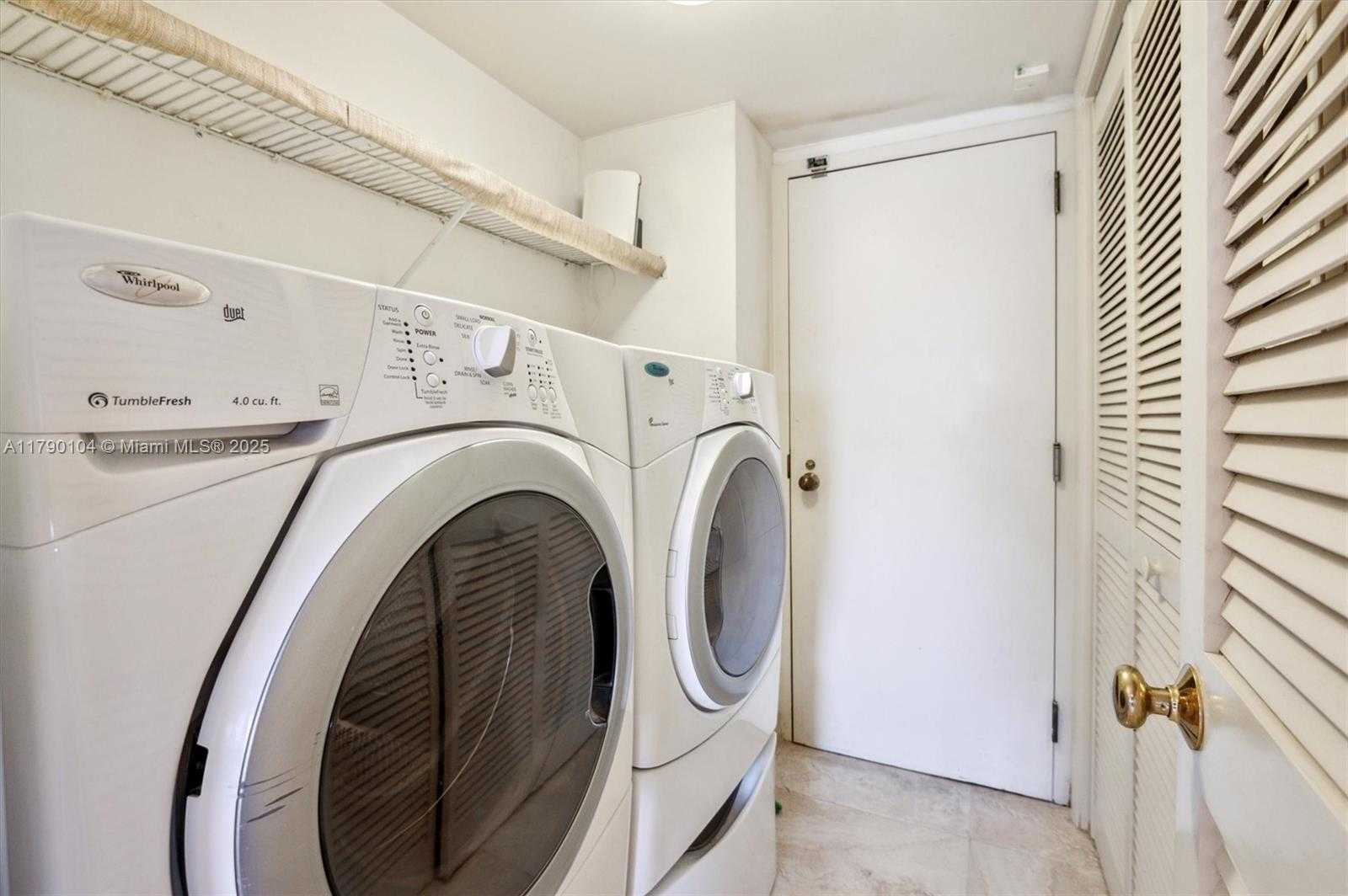 Small Image of 300 THREE ISLANDS BLVD #601, Hallandale Beach Number 22