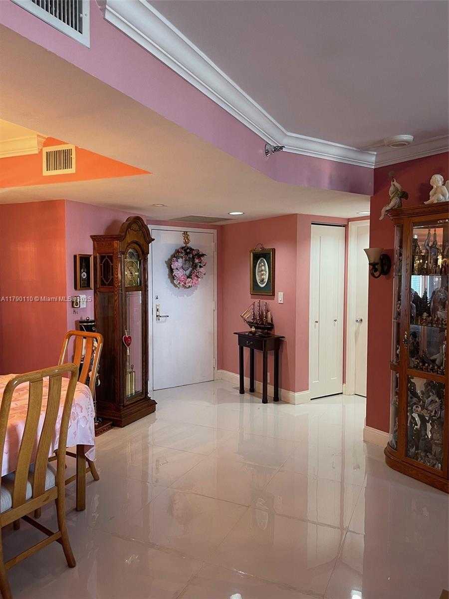 Small Image of 19101 NORTH EAST 36TH CT #1110, Aventura Number 13