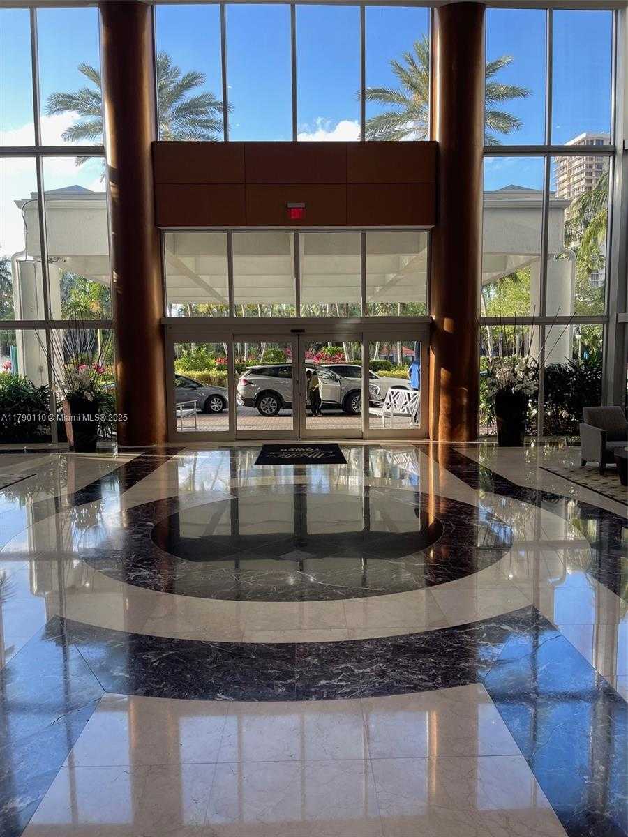 Small Image of 19101 NORTH EAST 36TH CT #1110, Aventura Number 7