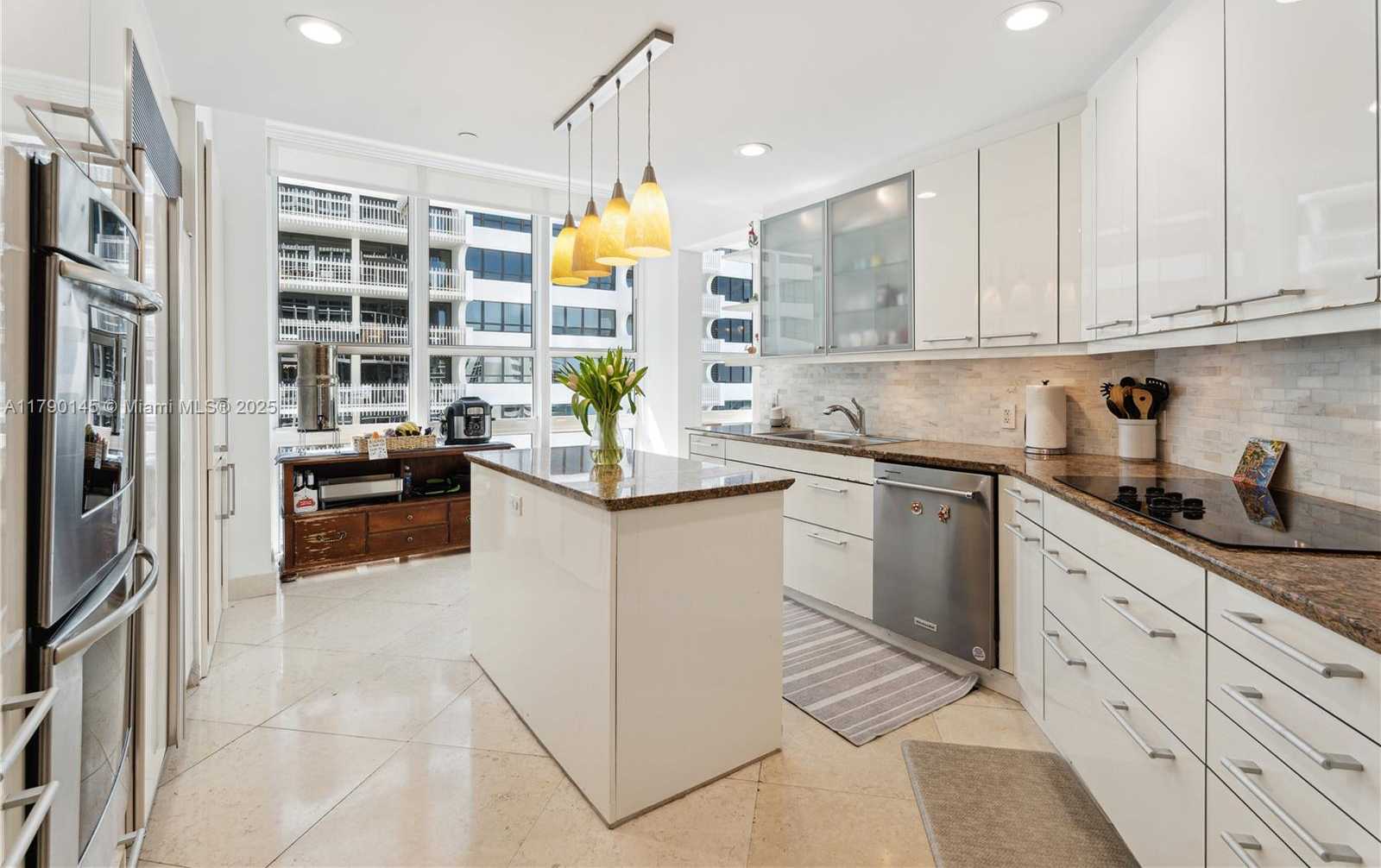 Small Image of 10225 COLLINS AVE #904, Bal Harbour Number 4