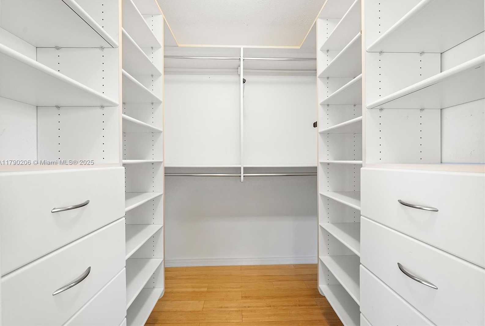 Small Image of 1775 WASHINGTON AVE #11C, Miami Beach Number 17