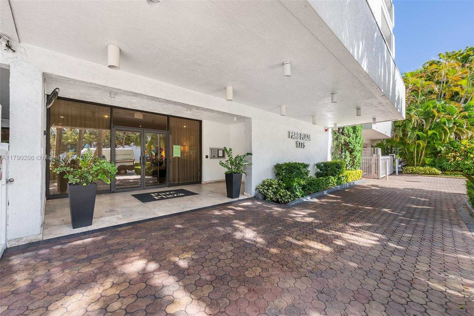 Small Image of 1775 WASHINGTON AVE #11C, Miami Beach Number 30