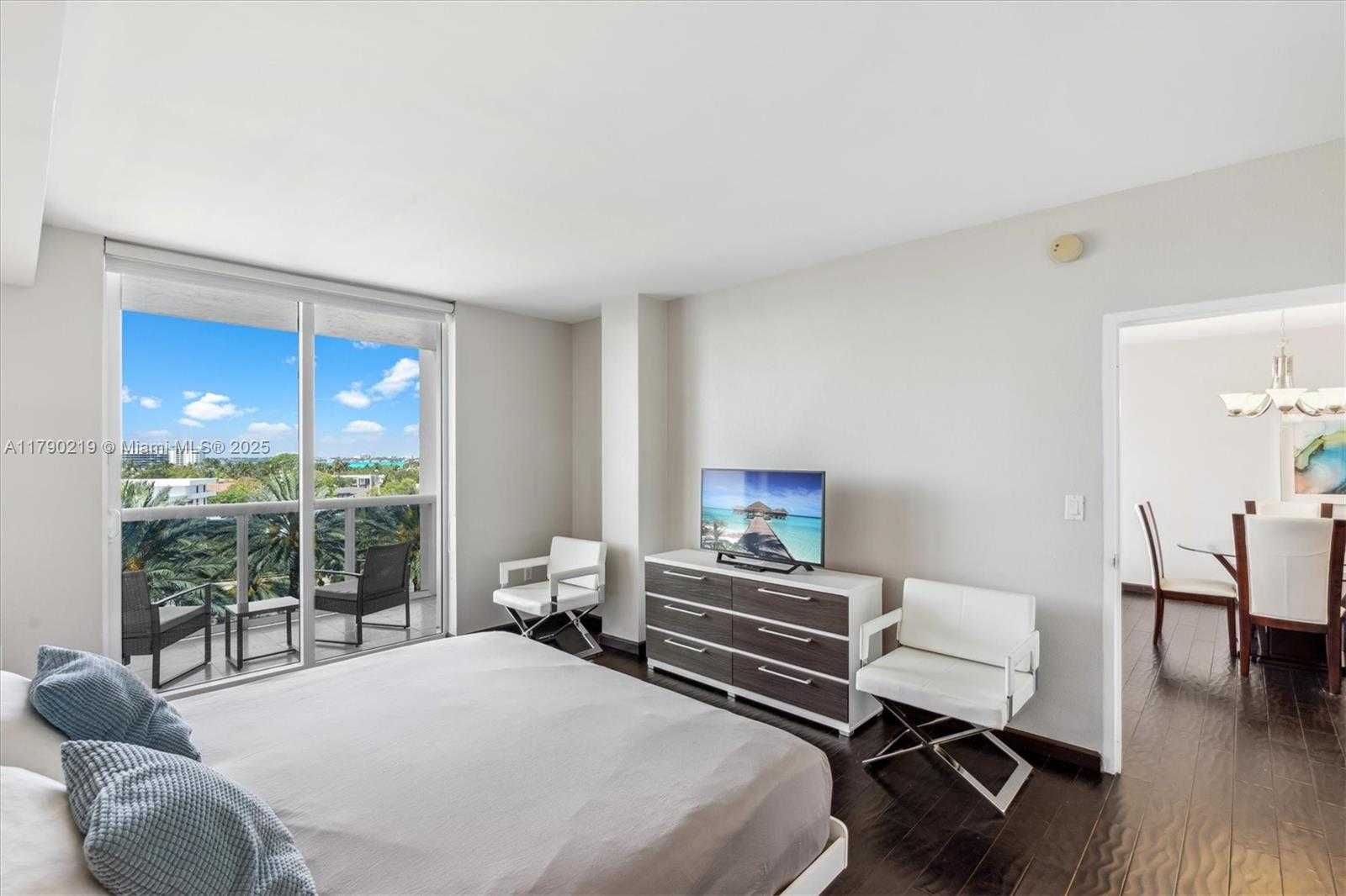Small Image of 10275 COLLINS AVE #529, Bal Harbour Number 15