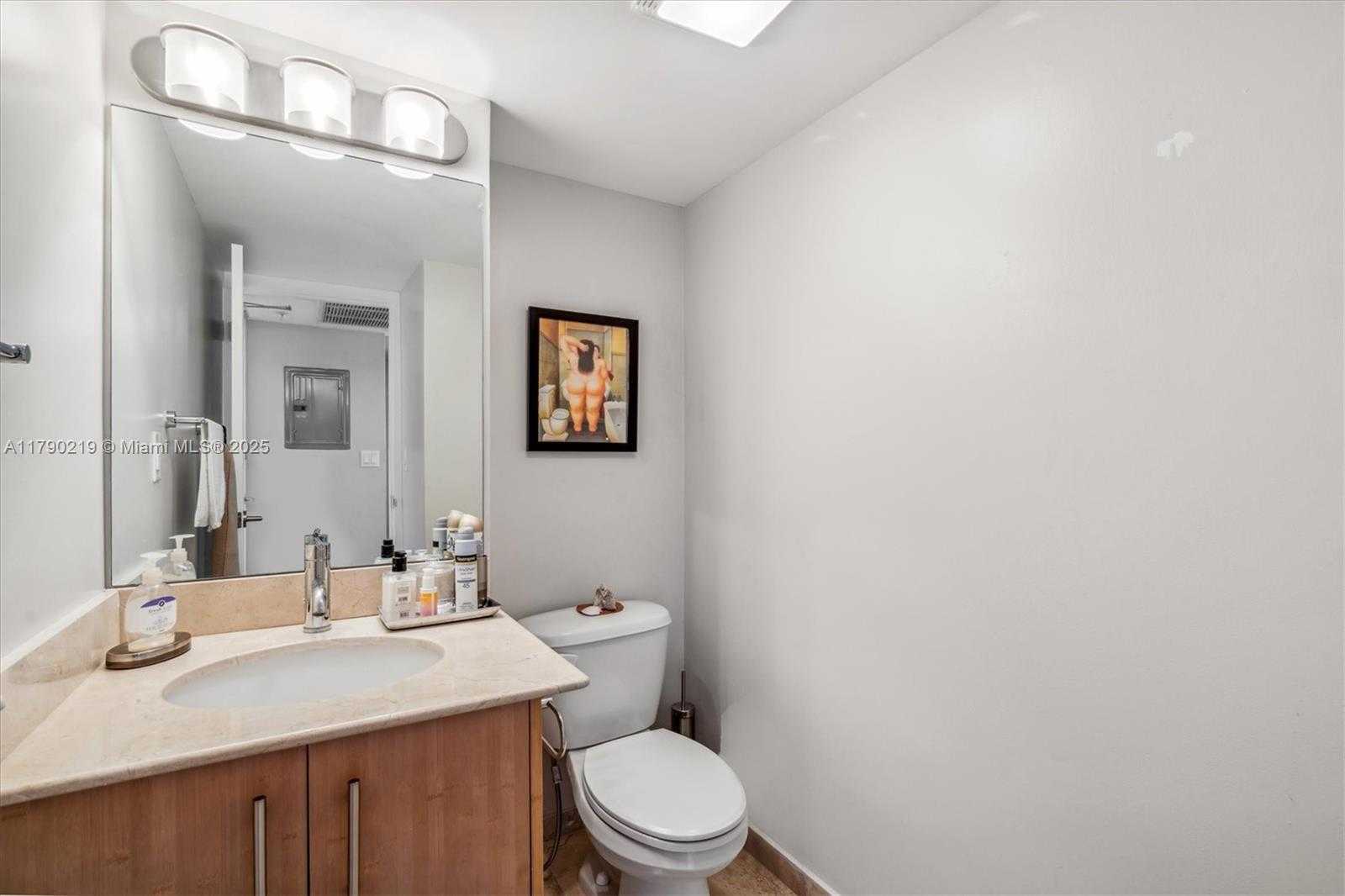 Small Image of 10275 COLLINS AVE #529, Bal Harbour Number 18