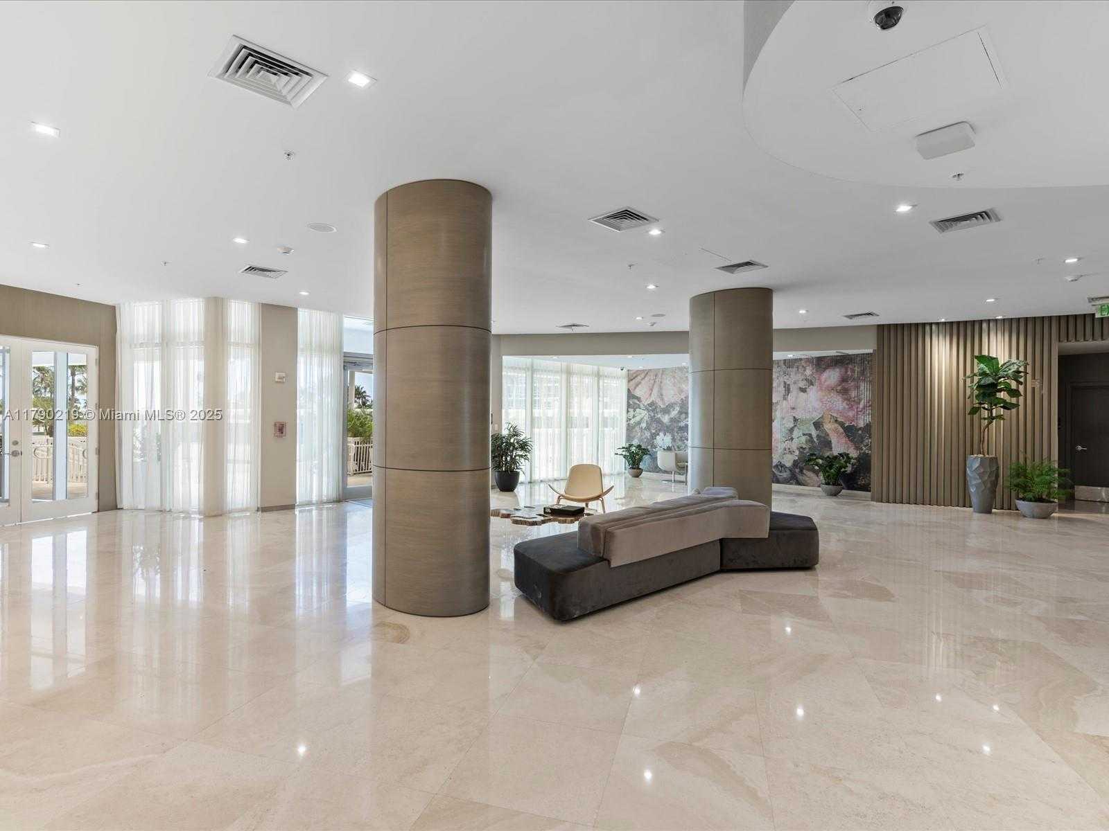 Small Image of 10275 COLLINS AVE #529, Bal Harbour Number 30