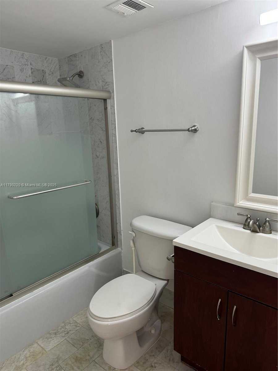 Small Image of 1420 BRICKELL BAY DR #103A1, Miami Number 15