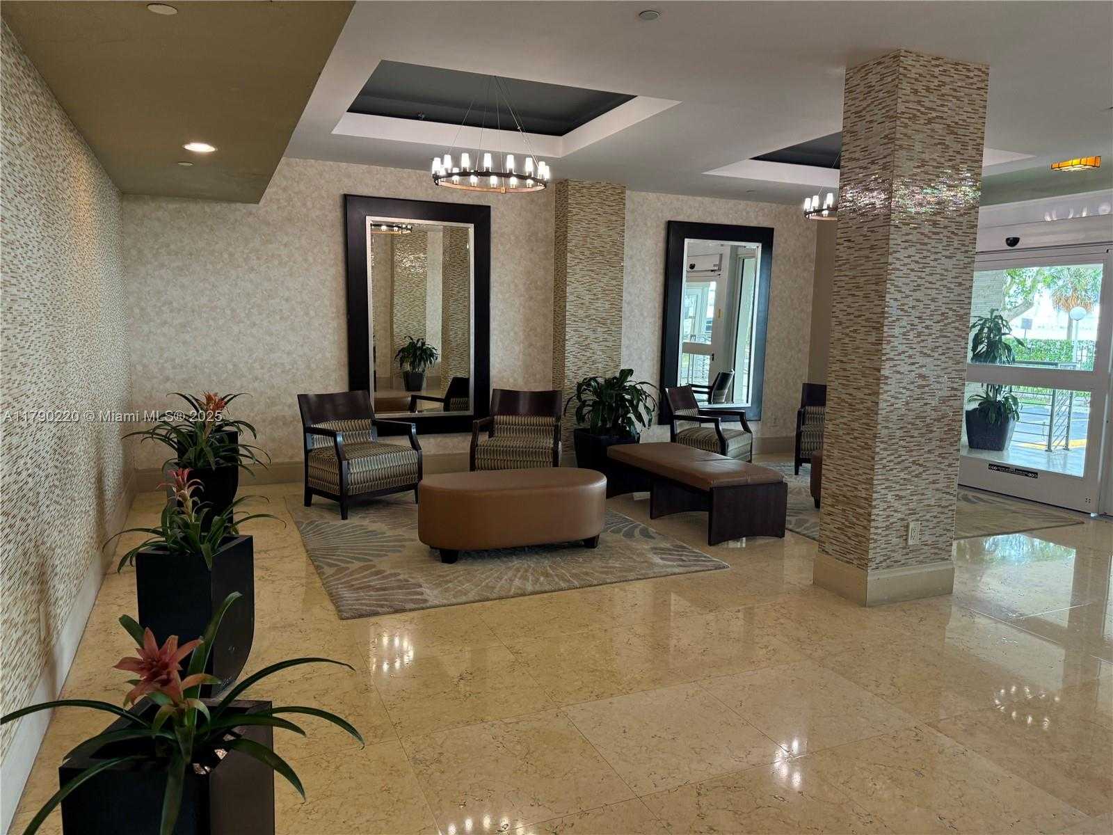 Small Image of 1420 BRICKELL BAY DR #103A1, Miami Number 4