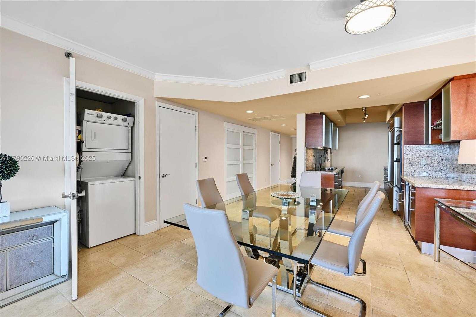 Small Image of 1850 SOUTH OCEAN DR #1208, Hallandale Beach Number 8