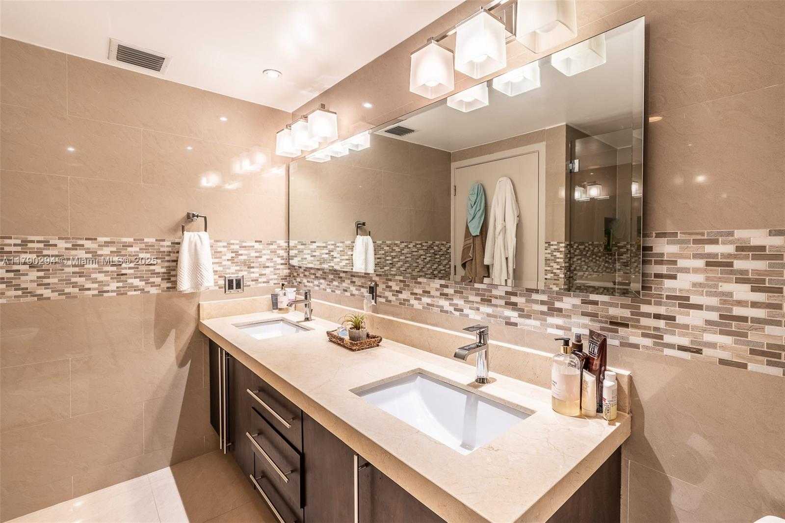 Small Image of 17375 COLLINS AVE #1606, Sunny Isles Beach Number 16