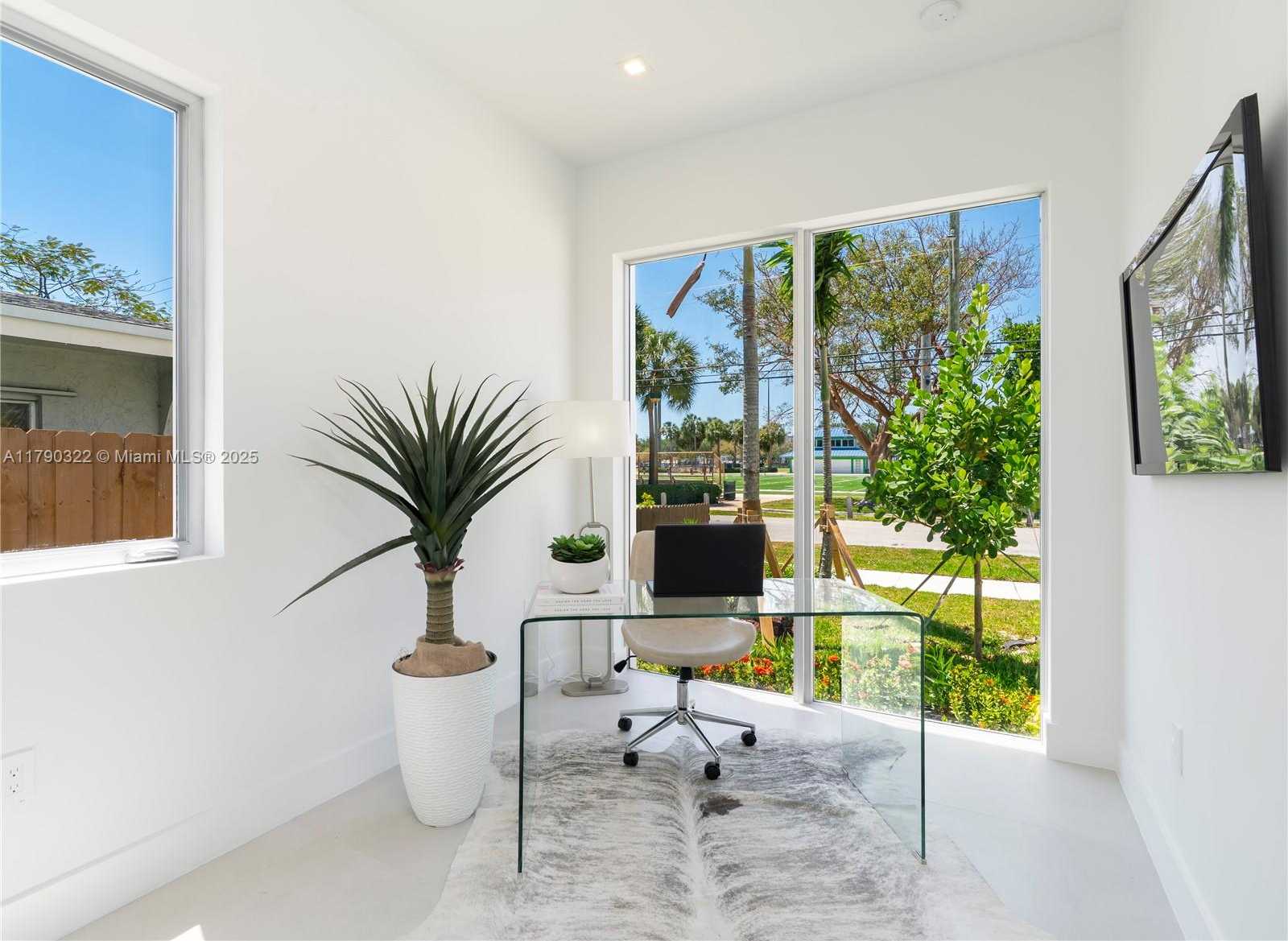 Small Image of 734 NORTH EAST 14TH AVE, Fort Lauderdale Number 21