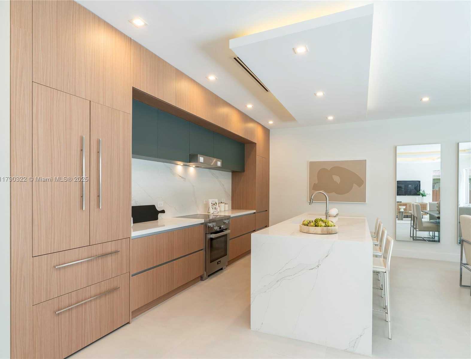 Small Image of 734 NORTH EAST 14TH AVE, Fort Lauderdale Number 4