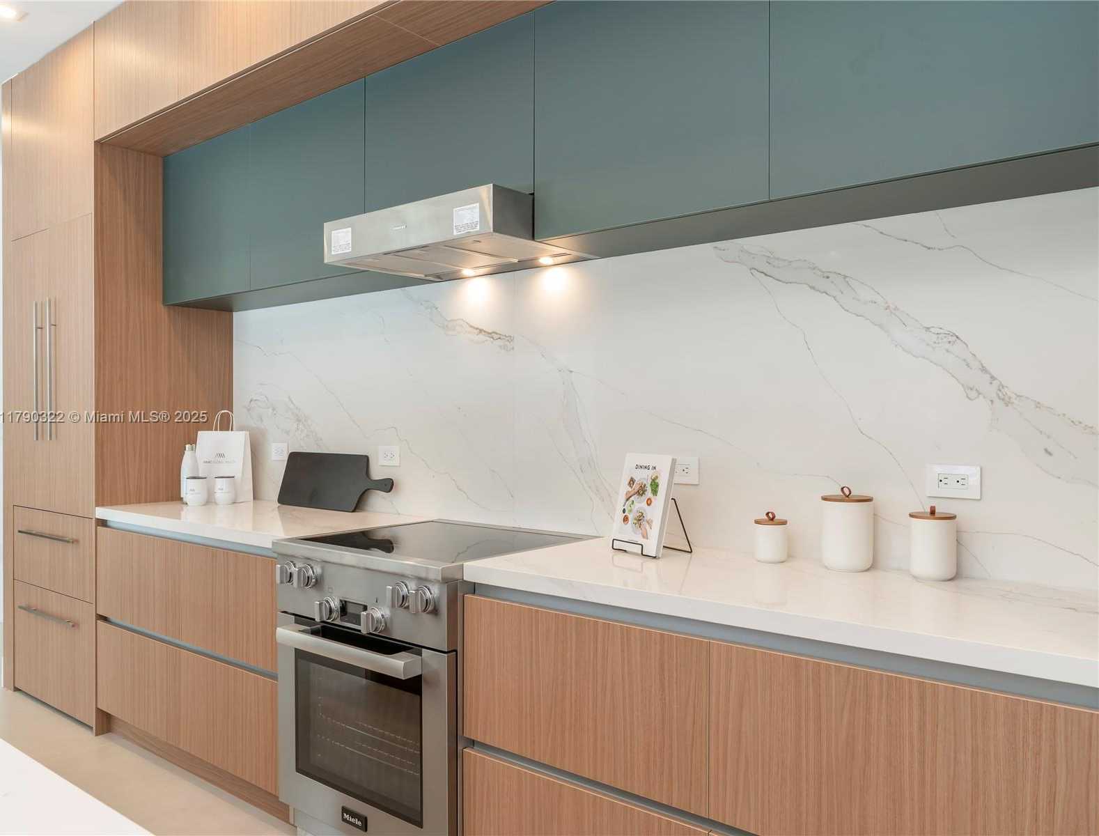 Small Image of 734 NORTH EAST 14TH AVE, Fort Lauderdale Number 5