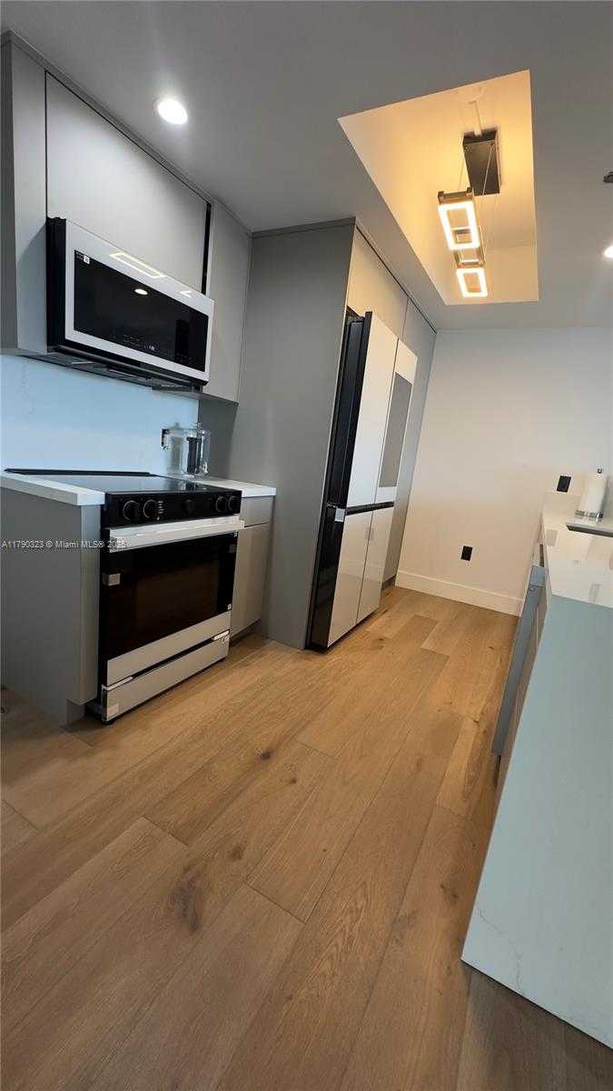 Small Image of 50 BISCAYNE BLVD #812, Miami Number 21