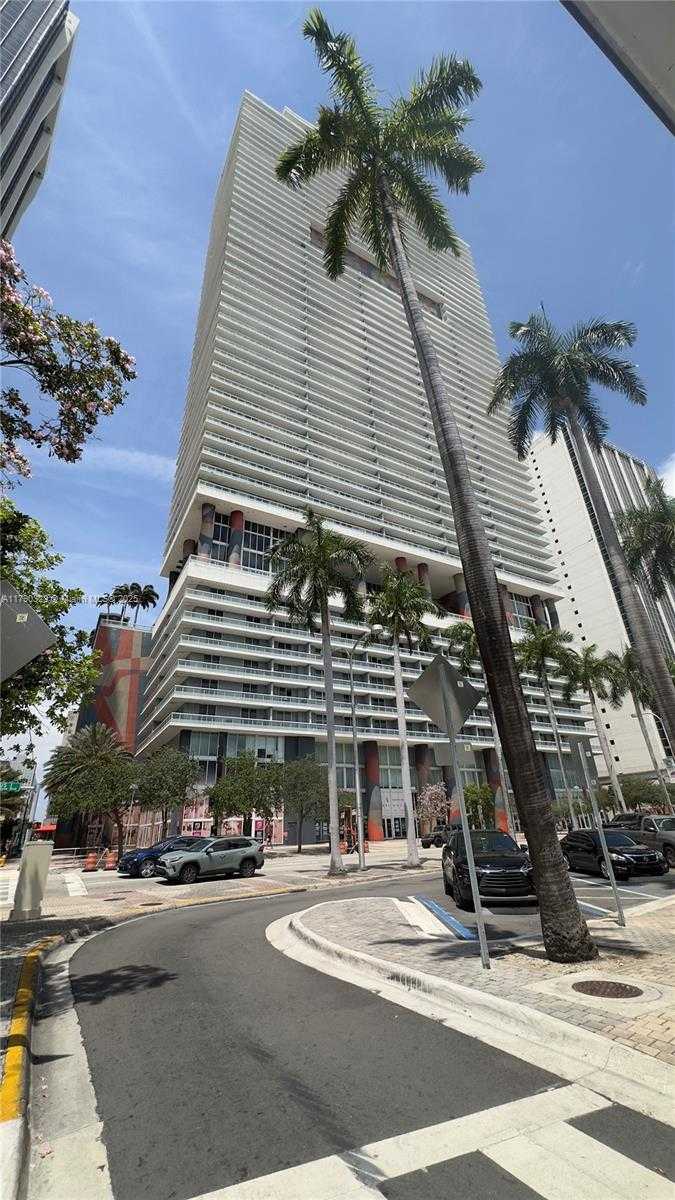 Small Image of 50 BISCAYNE BLVD #812, Miami Number 3