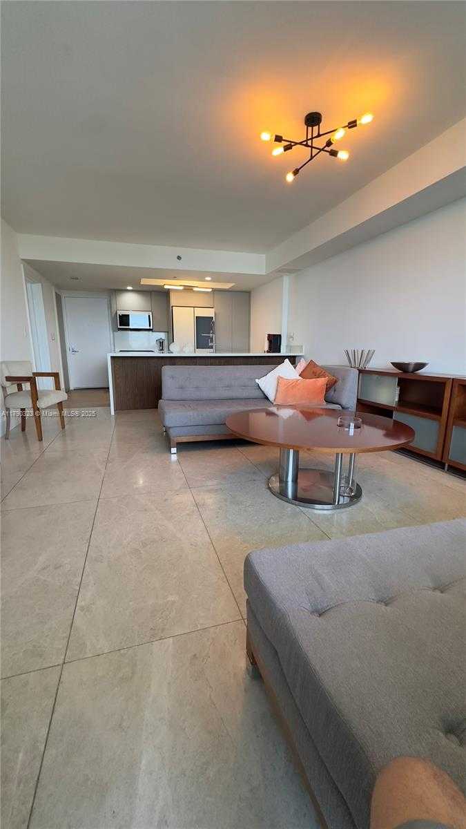 Small Image of 50 BISCAYNE BLVD #812, Miami Number 31