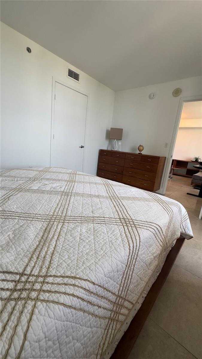 Small Image of 50 BISCAYNE BLVD #812, Miami Number 35