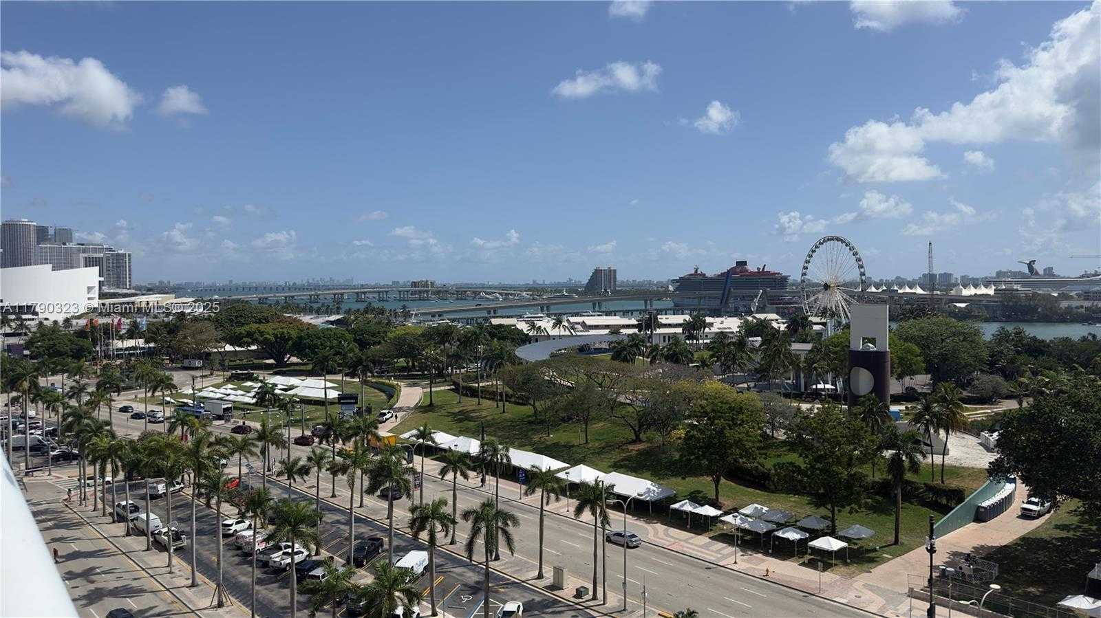 Small Image of 50 BISCAYNE BLVD #812, Miami Number 59