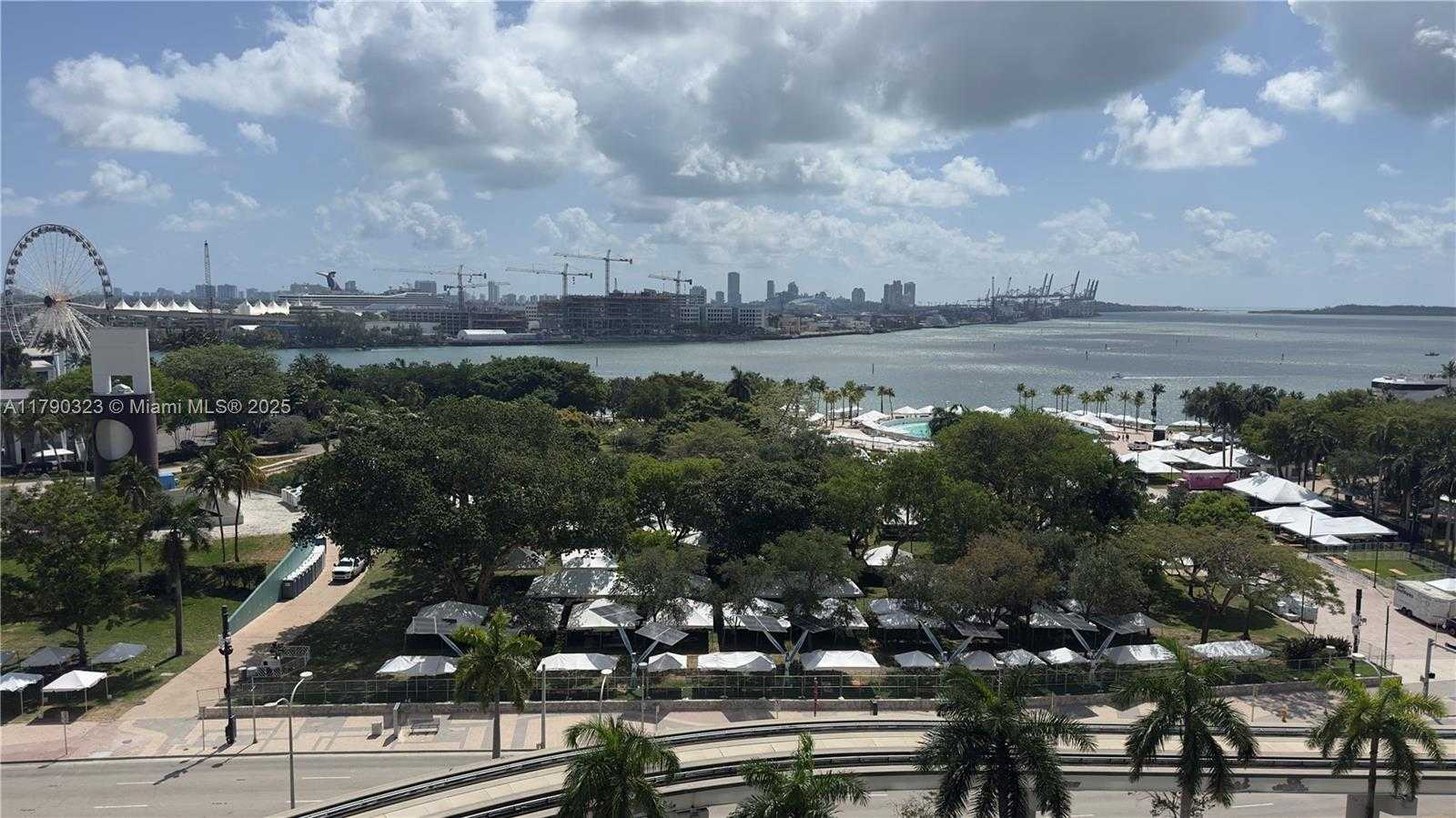 Small Image of 50 BISCAYNE BLVD #812, Miami Number 61