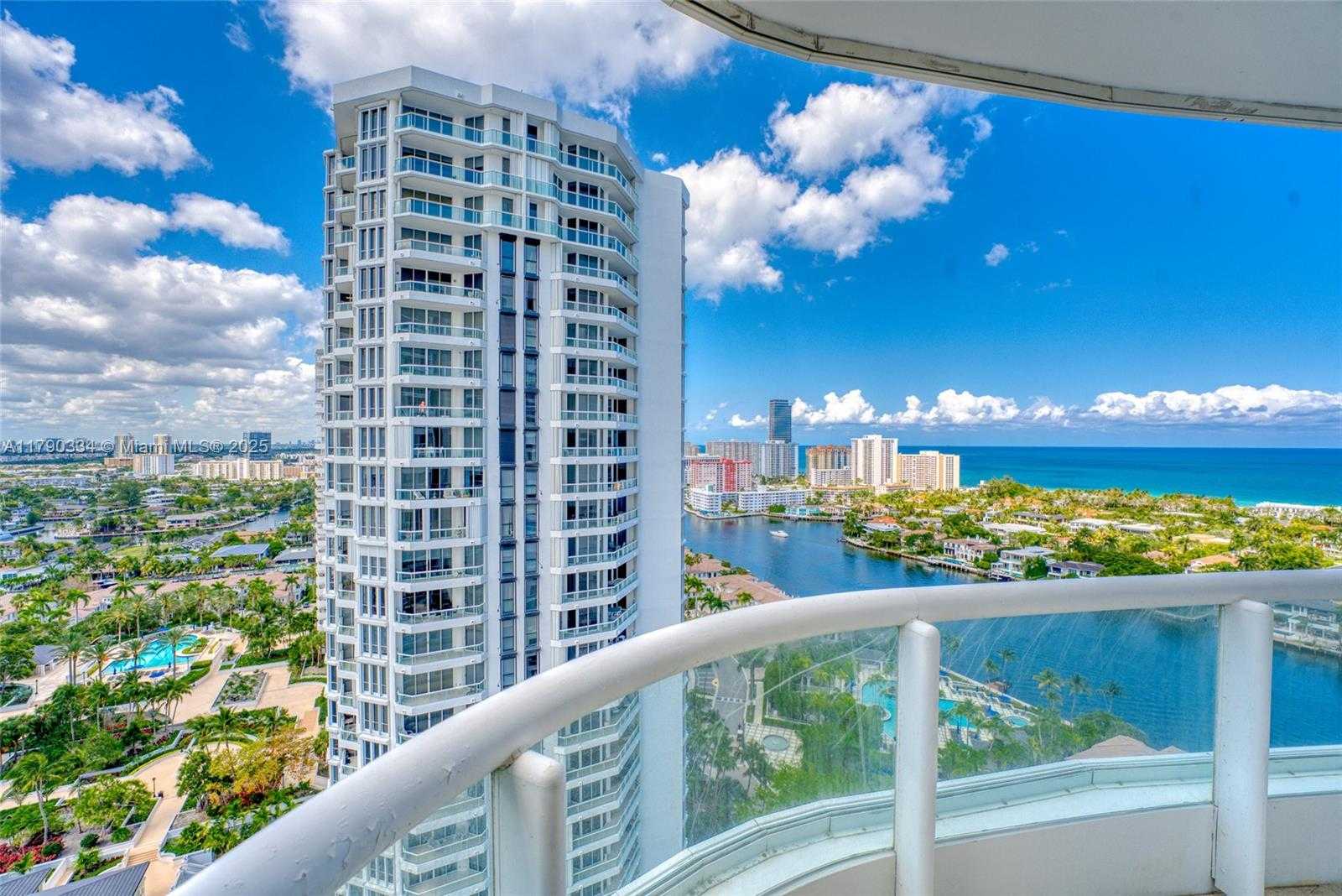 Small Image of 21050 POINT PL #2301, Aventura Number 29