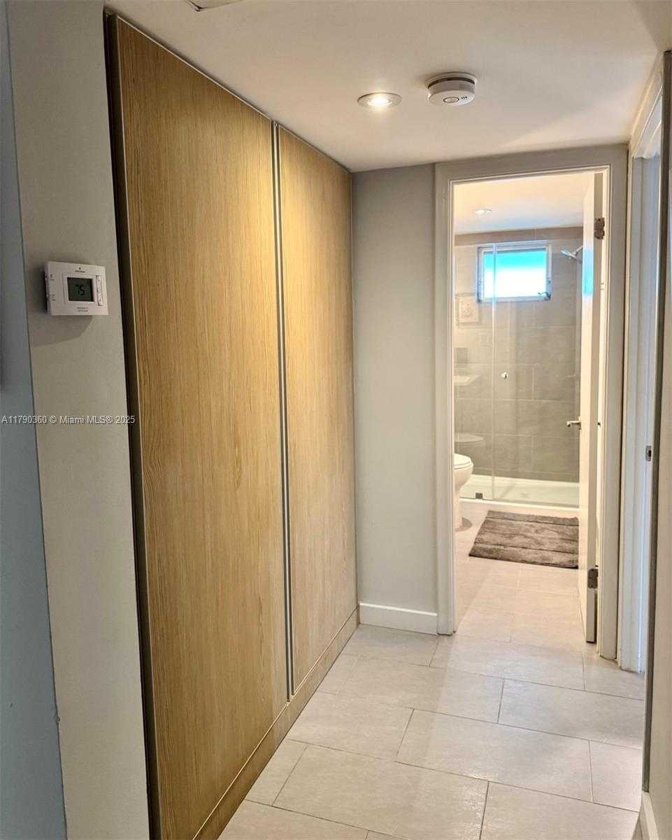 Small Image of 3600 170 ST #Apt.D.400, North Miami Beach Number 15
