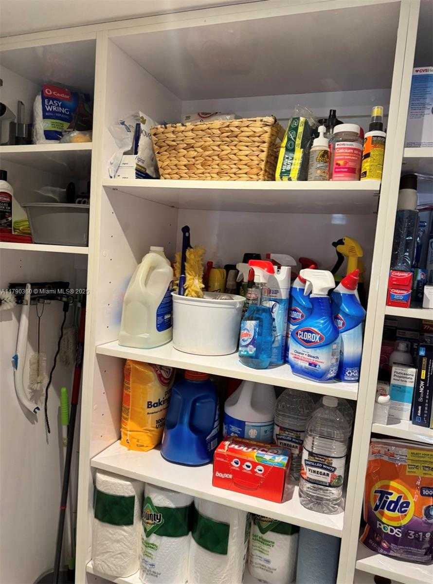 Small Image of 3600 170 ST #Apt.D.400, North Miami Beach Number 21