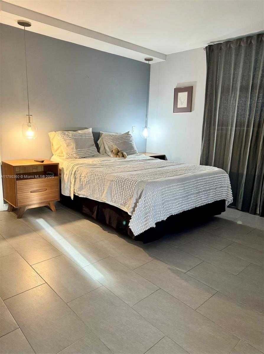 Small Image of 3600 170 ST #Apt.D.400, North Miami Beach Number 28