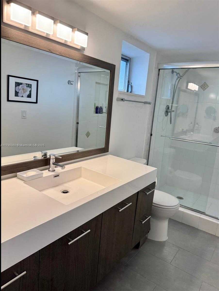 Small Image of 3600 170 ST #Apt.D.400, North Miami Beach Number 34