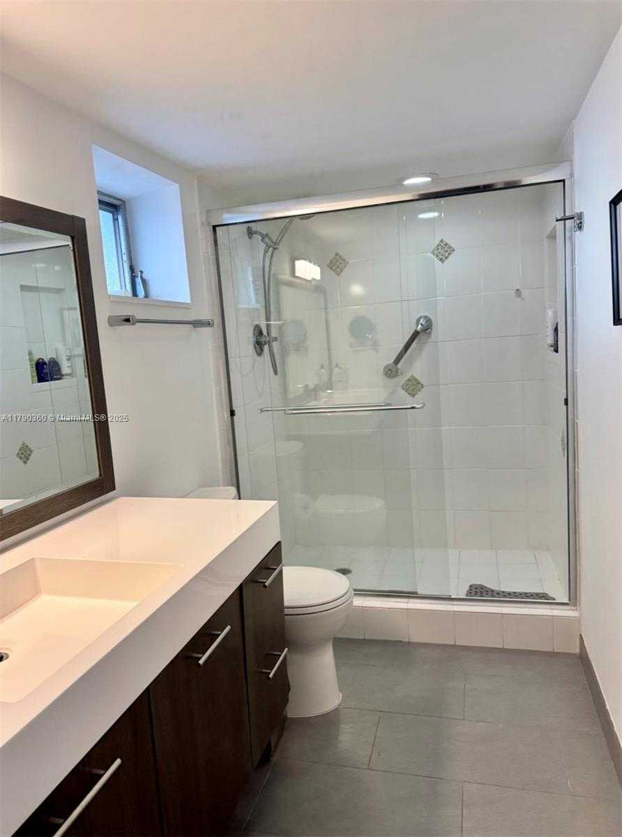 Small Image of 3600 170 ST #Apt.D.400, North Miami Beach Number 35