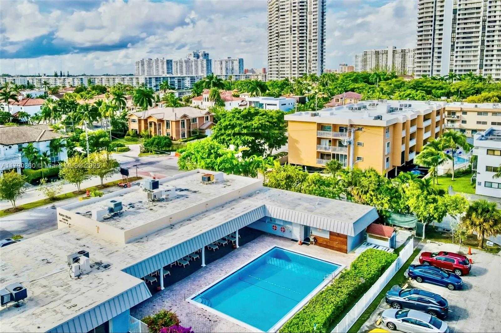 Small Image of 3600 170 ST #Apt.D.400, North Miami Beach Number 37