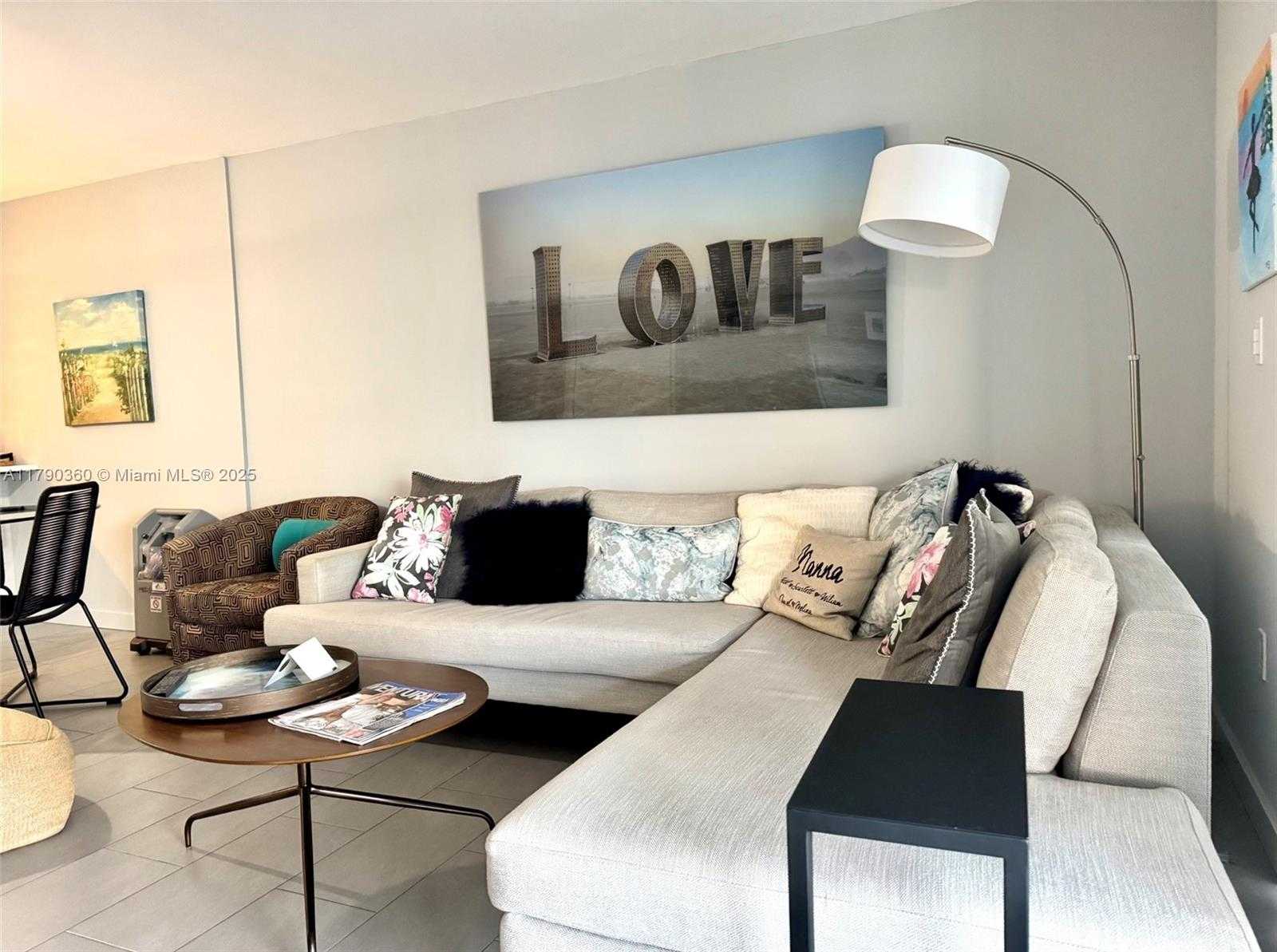 Small Image of 3600 170 ST #Apt.D.400, North Miami Beach Number 4