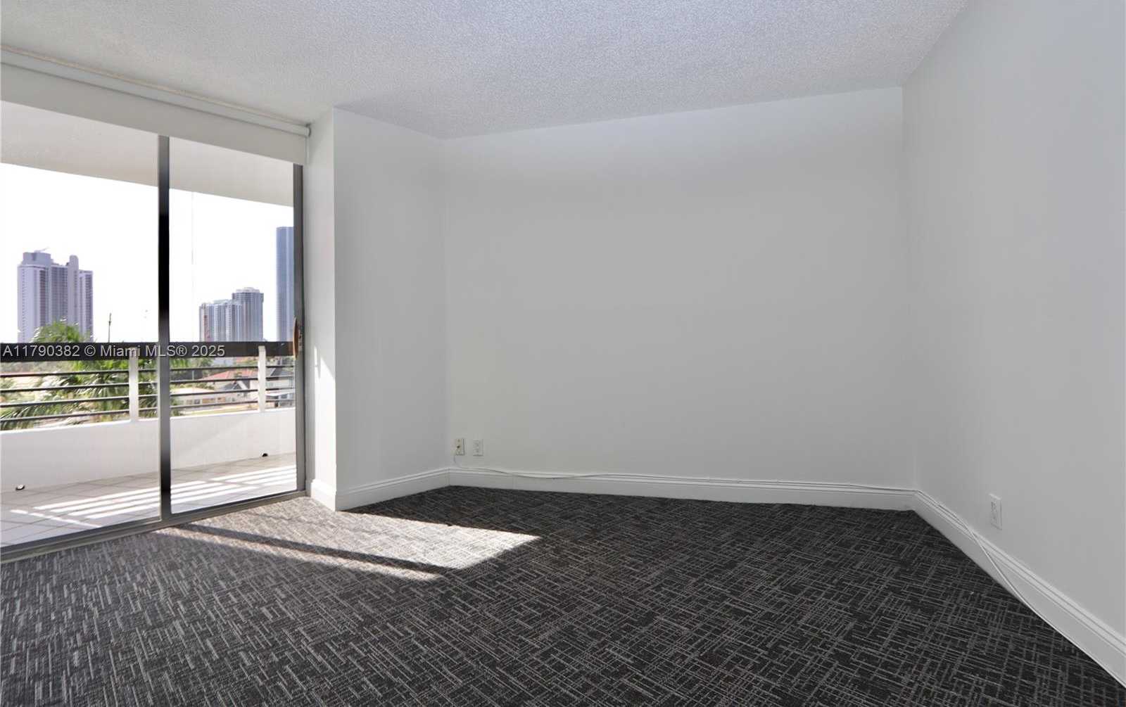 Small Image of 19195 NORTH EAST 36TH CT #608, Aventura Number 23