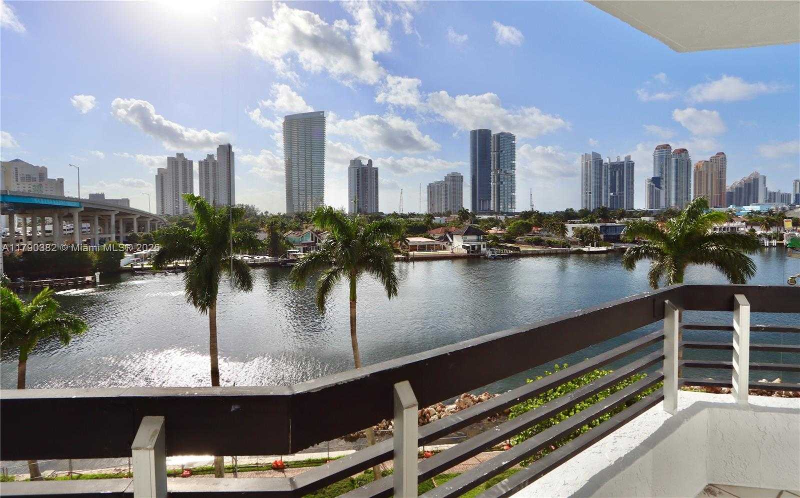 Small Image of 19195 NORTH EAST 36TH CT #608, Aventura Number 31