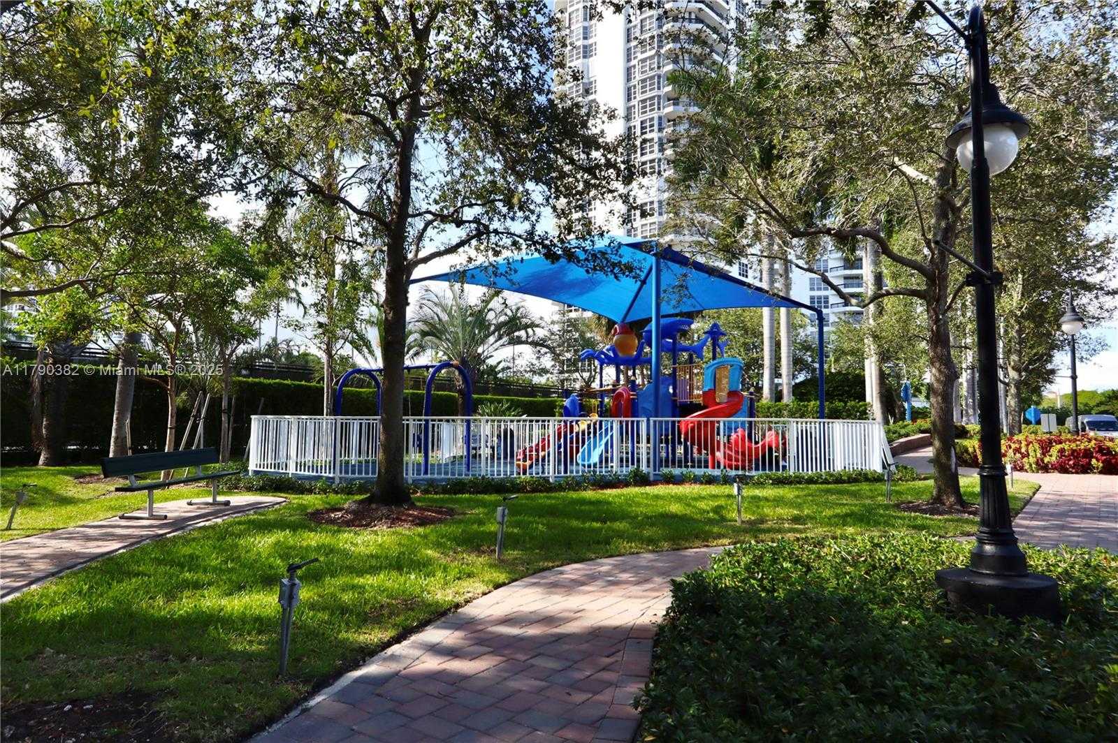 Small Image of 19195 NORTH EAST 36TH CT #608, Aventura Number 40
