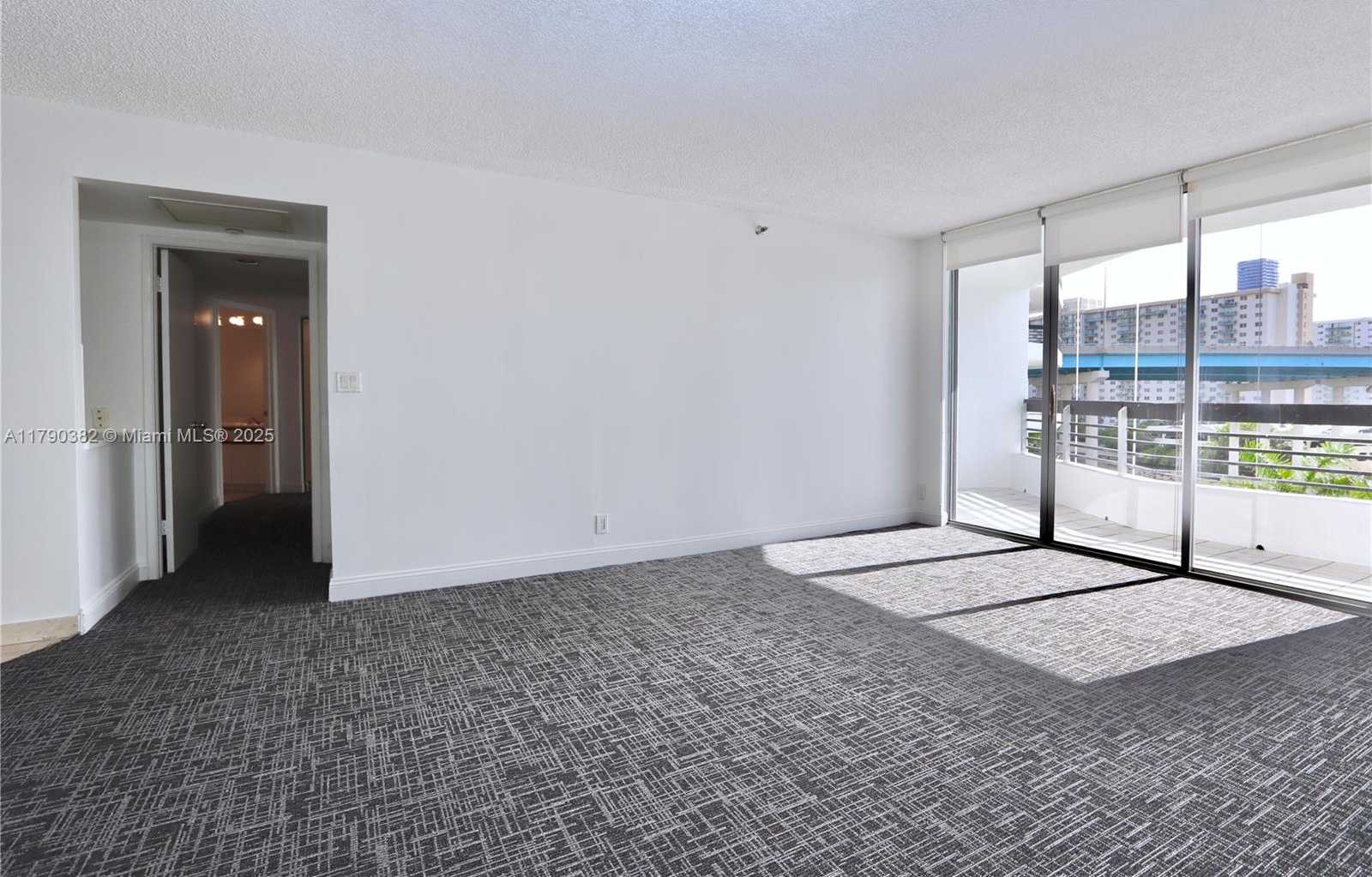 Small Image of 19195 NORTH EAST 36TH CT #608, Aventura Number 5