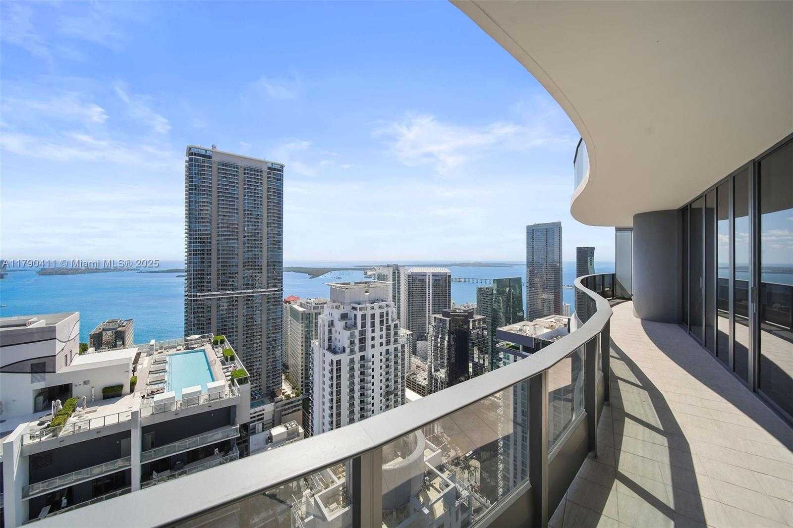 Small Image of 1000 BRICKELL PLZ #PH5603, Miami Number 18