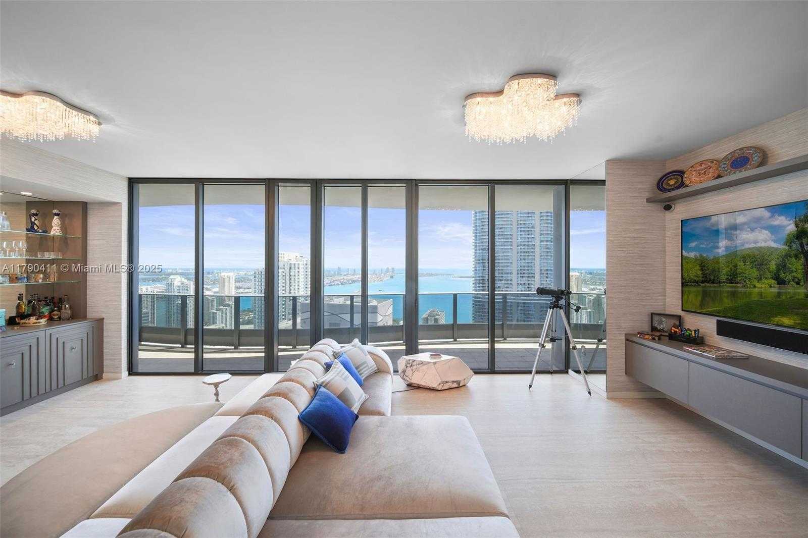 Small Image of 1000 BRICKELL PLZ #PH5603, Miami Number 39
