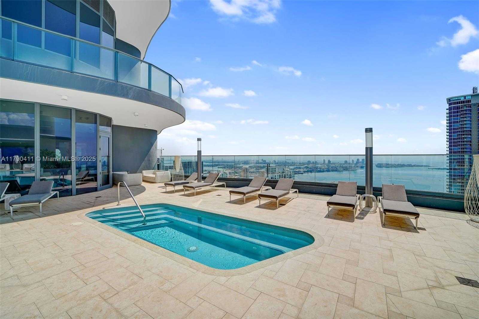 Small Image of 1000 BRICKELL PLZ #PH5603, Miami Number 42