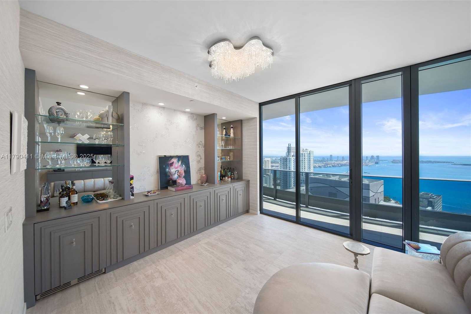 Small Image of 1000 BRICKELL PLZ #PH5603, Miami Number 6
