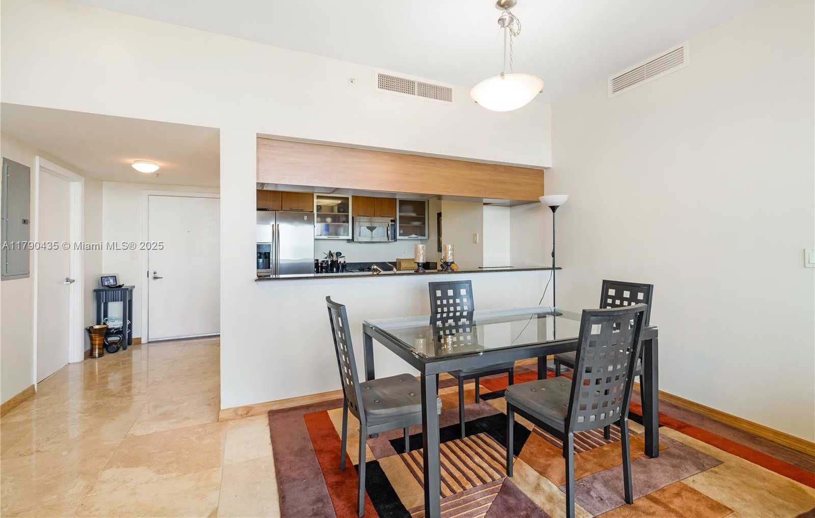 Small Image of 1800 NORTH BAYSHORE DR #509, Miami Number 14