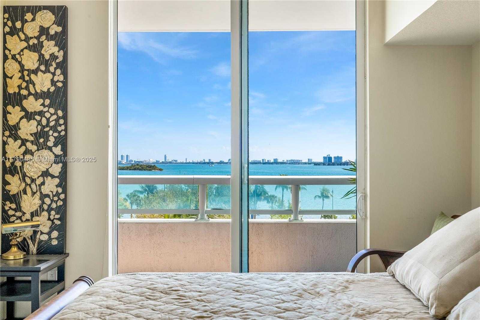 Small Image of 1800 NORTH BAYSHORE DR #509, Miami Number 20